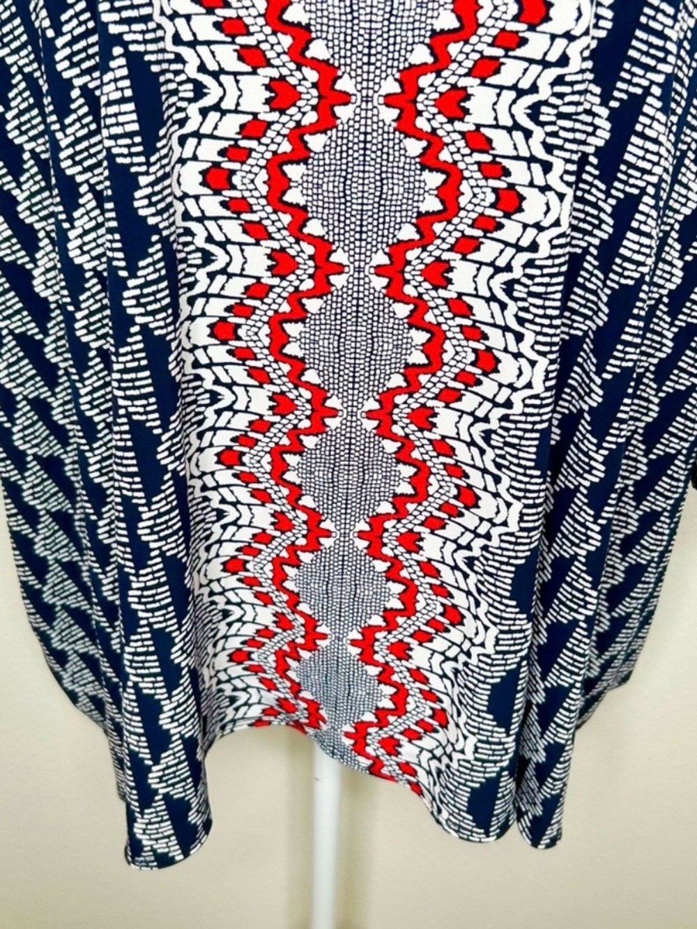 Alfani Navy Top with Red & White Center Panel - Picture 4 of 8